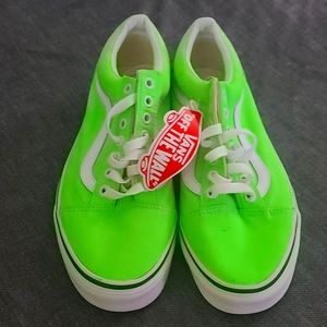 Nwt Vans 8 Mens/9.5 WomenGreen Off The Wall Shoes